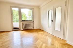 Helle 3-Zimmerwohnung am Rhein mit Tiefgarage & Lift – 40474 Golzheim, Düsseldorf – Vorschaubild 8