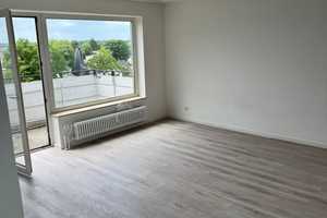 Helle 3-Zimmer-Wohnung in Duisburg mit zentraler Heizungsanlage – Friedrich-Ebert-Straße 15, 47198 Duisburg – Vorschaubild 2
