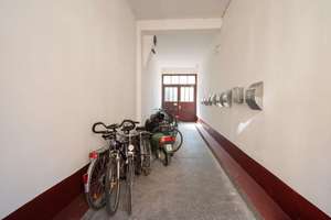 INVESTITION MIT PERSPEKTIVE | Geteiltes Mehrfamilienhaus mit 8 Einheiten und grünem Innenhof – Die vollständige Adresse der Immobilie erhältst du vom Anbieter., 4179 Altlindenau, Leipzig – Vorschaubild 7