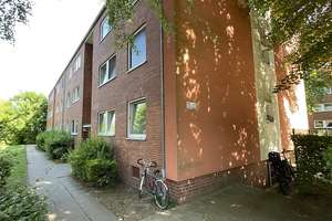 Frisch renovierte 3 Zimmer-Wohnung mit Balkon und modenisiertem Tageslichtbad mit Wanne – Eutiner Str. 20, 23554 Sankt Lorenz Nord, Lübeck – Vorschaubild 28