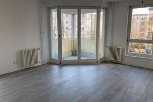 Helle Pärchenwohnung mit Balkon und EBK wartet auf Sie! – Simon-Bolivar-Straße 23, 13055 Alt-Hohenschönhausen, Berlin – Vorschaubild 1