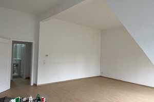 Dachgeschoss, 3 Zimmer + Balkon, Rheingauviertel-Altbauwohnung – Hallgarter Straße 5, 65197 Wiesbaden – Vorschaubild 9