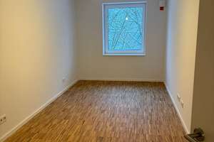 Property thumbnail 4