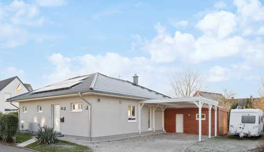 Bild von LENAU - Wohlfühlen leicht gemacht: Moderner Bungalow mit hochwertiger Ausstattung in Bledeln!