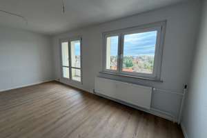 Schnapp dir den Deal, bevor’s ein anderer tut. /  Grab the deal before someone else does. – Alte Heerstraße 239, 6132 Silberhöhe, Halle (Saale) – Vorschaubild 3