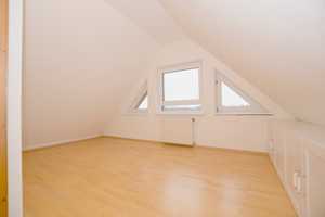 Wenn Sie viel Platz und Raumvielfalt brauchen, ist dieses Haus Ihr ideales neues Zuhause! – Hamburg – Vorschaubild 17