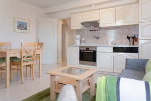 Angebot erbeten:  Großzügiges Wohnhaus mit 5 Wohnungen in Tinnum / Sylt Ost zu verkaufen – Die vollständige Adresse der Immobilie erhältst du vom Anbieter., 25980 Sylt (Gemeinde) – Vorschaubild 7