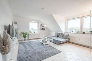Ein Zuhause mit Charakter – großzügige Maisonettewohnung zwischen Altstadt und Ostsee – 23569 Kücknitz, Lübeck – Vorschaubild 4