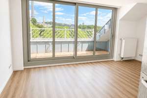 Lichtdurchflutete 3-Zimmer-Dachgeschosswohnung mit zwei Balkonen in Saarbrücken