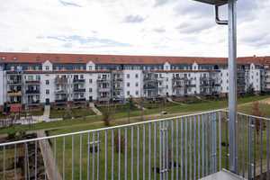 Wohnen im Park - sonnige 3-Zimmer Wohnung im 1. OG mit Blick ins Grüne – Theo-Neubauer-Straße 20, 99085 Erfurt – Vorschaubild 4