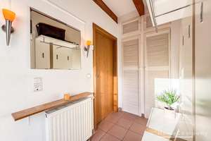 21668 HomeCompany Dresden Möbliert/Furnished  3-Zimmer Apartment / Haus mit Gartennutzung in Dres... – Die vollständige Adresse der Immobilie erhältst du vom Anbieter., 1326 Bühlau/Weißer Hirsch, Dresden – Vorschaubild 25