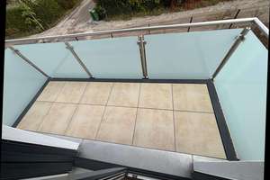 ERSTBEZUG! Sonnige und schöne 3-Zimmer-Dachgeschoss-Wohnung mit Balkon! – Lavendelweg 8, 85551 Kirchheim bei München – Vorschaubild 7