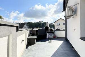 Traumhaftes Einfamilienhaus auf 2 Etagen und großer Terrasse – Die vollständige Adresse der Immobilie erhältst du vom Anbieter., 38259 Ringelheim, Salzgitter – Vorschaubild 13