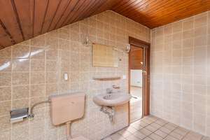 Helles Reihenmittelhaus mit studioähnlicher Dachgeschosswohnung – ideal für Familien! – Die vollständige Adresse der Immobilie erhältst du vom Anbieter., 93055 Ostenviertel, Regensburg – Vorschaubild 31