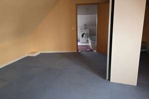 HAMMERPREIS - mehr Wohnraum geht nicht – Die vollständige Adresse der Immobilie erhältst du vom Anbieter., 37170 Uslar – Vorschaubild 5