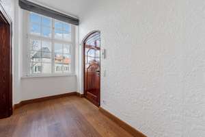Kameha Residence: Exklusive 4-Zimmer-Wohnung mit Rheinblick, Aufzug, EBK, 2 Bädern, TG-Stellplatz – Die vollständige Adresse der Immobilie erhältst du vom Anbieter., 40213 Altstadt, Düsseldorf – Vorschaubild 10
