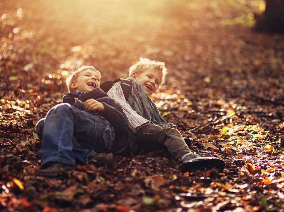 Herbstfreude der Kinder