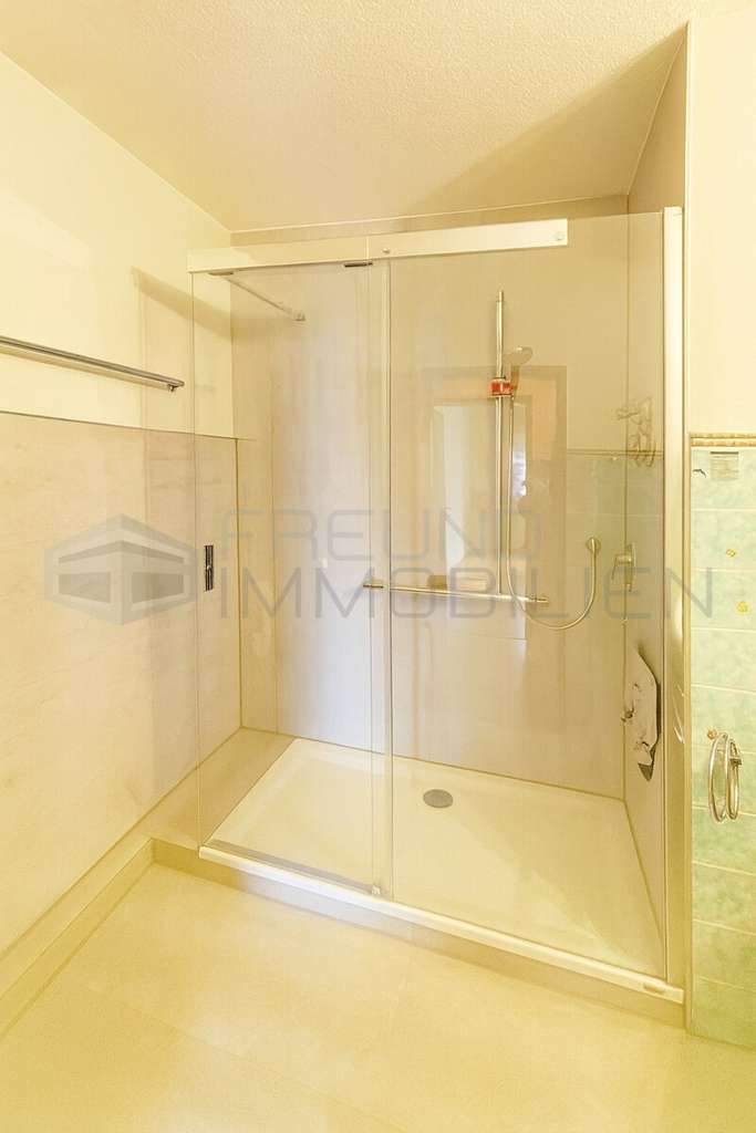 Immobilie in Taunusstein - Grundsolides Invest in Hahner Zentrumslage! - Bild 4