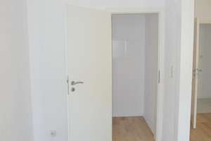 MD-Sudenburg: Geräumige 1-Zimmer-Wohnung mit Balkon (Gartenseite), sep. Küche, Laminat & Badewanne – Langer Weg 53, 39112 Sudenburg, Magdeburg – Vorschaubild 11