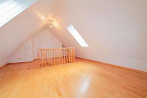 Bestlage am Hirschgarten: Ziemlich individuelle Dachterrassen-Wohnung | Ideal für Single oder Paar – Die vollständige Adresse der Immobilie erhältst du vom Anbieter., 80639 Nymphenburg, München – Vorschaubild 8