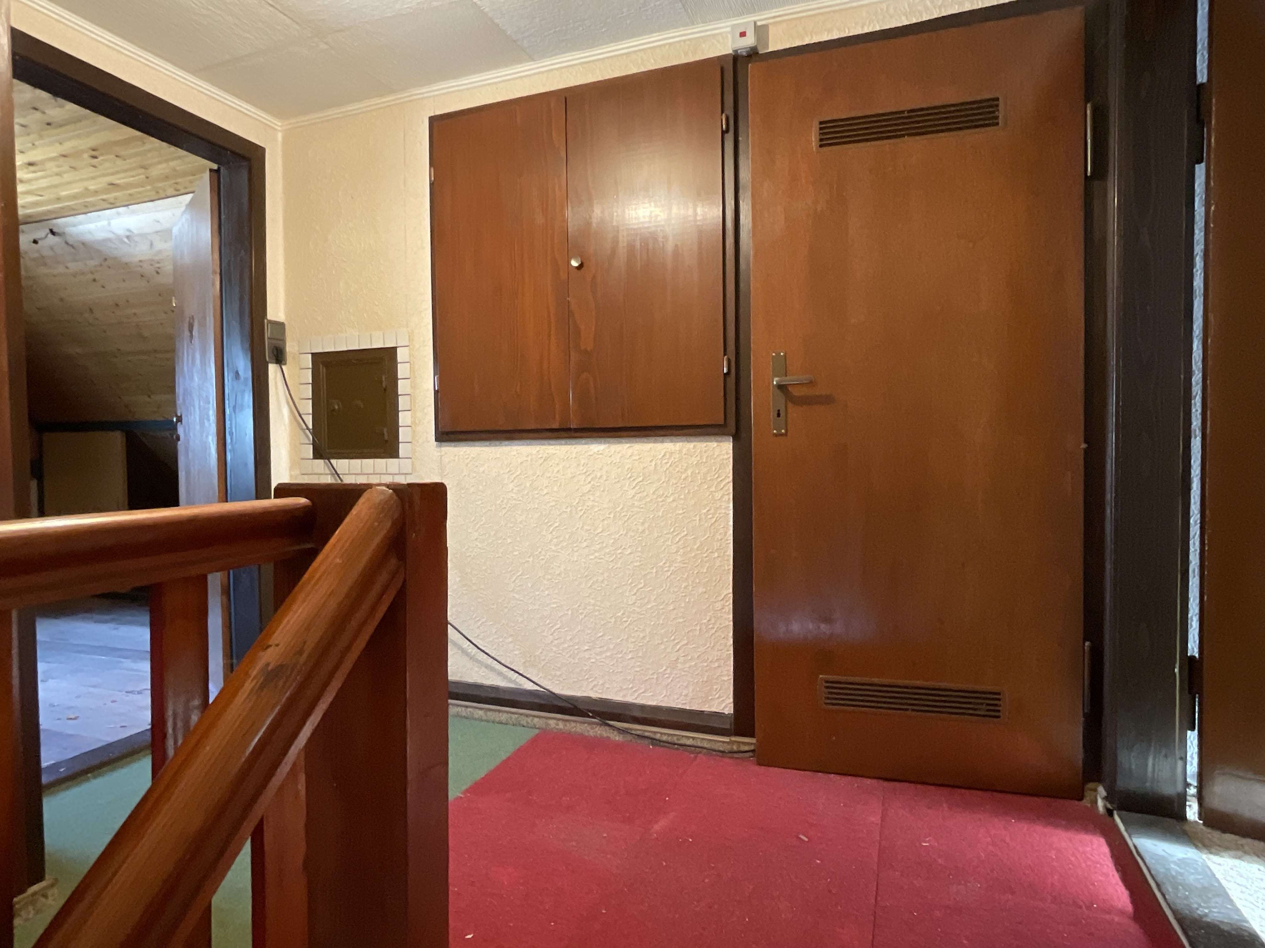 Immobilie in Triberg im Schwarzwald - Raum für Ideen und neue Perspektiven – Sanierungsbedürftiges Einfamilienhaus in Triberg! - Bild 4