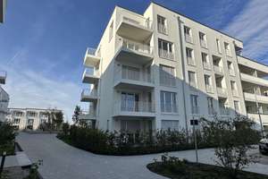 Katip | Attraktive 2-Zimmer-Wohnung mit Balkon und Tiefgarage in München-Lochhausen *neuwertig – Die vollständige Adresse der Immobilie erhältst du vom Anbieter., 81249 Lochhausen, München – Vorschaubild 2