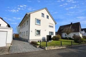Freistehendes, top renoviertes 3-Familienhaus in bevorzugter, ruhiger Lage – Die vollständige Adresse der Immobilie erhältst du vom Anbieter., 70794 Filderstadt – Vorschaubild 2