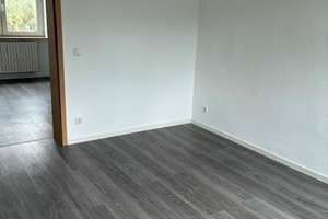 Renovierte 2 Zimmer Wohnung in Gelsenkirchen zu vermieten – Kärntener Ring 2, 45899 Beckhausen, Gelsenkirchen – Vorschaubild 2