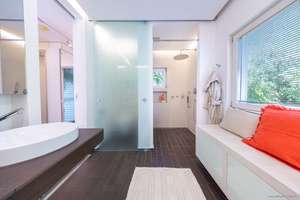Trudering: Lichtdurchflutetes Architektenhaus, über 340 m² Wfl., Kamin, großer Garten & Doppelgarage – Die vollständige Adresse der Immobilie erhältst du vom Anbieter., 81827 Waldtrudering, München – Vorschaubild 39