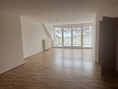 Helle 4-Zimmer Dachgeschosswohnung in Altberesinchen