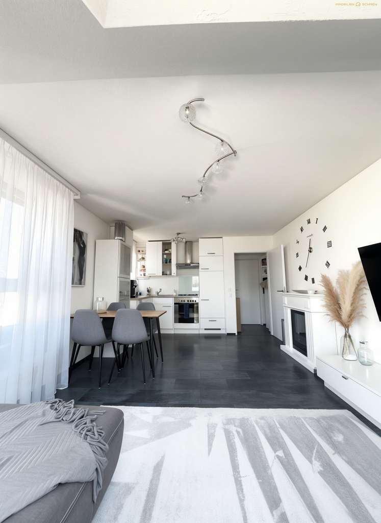 Immobilie in Bad Saulgau - Moderne 2-Zimmer-Dachgeschosswohnung mit stilvoller Ausstattung und Garage in Bad Saulgau - Bild 2