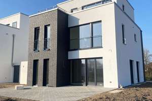 °Freistehendes EFH° A+ mit Erdwärmepumpe - Keller und Garten - Am Alten Angerbach – Die vollständige Adresse der Immobilie erhältst du vom Anbieter., 47259 Huckingen, Duisburg – Vorschaubild 9