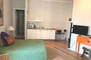 BEZUGSFREI! + Kreuzberg + KATZBACHSTR. + top sanierter Altbau + modernes 1-Zi Apmt. + Balkon + 2. OG – Katzbachstr. 2, 10965 Berlin – Vorschaubild 3