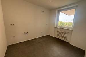 große familienfreundliche 3,5-Zimmer-Wohnung in zentraler Lage von Neuperlach  – Adenauerring 20, 81737 Neuperlach, München – Vorschaubild 14