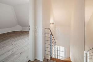 Oggersheim zentral - RESERVIERT - Top saniertes Stadthaus mit zwei Wohnungen und Gewerbe! – Die vollständige Adresse der Immobilie erhältst du vom Anbieter., 67071 Oggersheim, Ludwigshafen am Rhein – Vorschaubild 9
