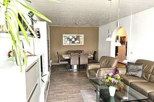 Helle 3-Zimmer-Wohnung mit 2 Balkonen, Stellplatz und Garage als Kapitalanlage