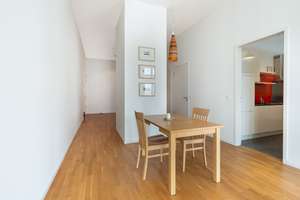 Urbaner Loft-Charakter am Wasser – architekturpreisgekröntes Wohnen im Osthafen – 60314 Ostend, Frankfurt am Main – Vorschaubild 3
