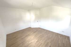 ERSTBEZUG! Sonnige und schöne 3-Zimmer-Dachgeschoss-Wohnung mit Balkon! – Lavendelweg 8, 85551 Kirchheim bei München – Vorschaubild 17