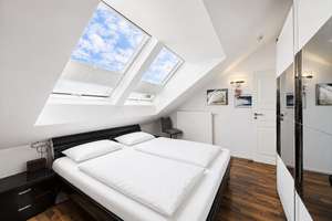 Lichtdurchflutete Dachgeschosswohnung mit Süd-Loggia in München-Untermenzing – Die vollständige Adresse der Immobilie erhältst du vom Anbieter., 80997 Allach, München – Vorschaubild 16