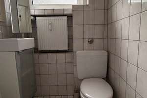 ***MÖBLIERTE 1 ZIMMER WOHNUNG - TOP LAGE DÜSSELDORF-OBERKASSEL*** – Drakestr. 39, 40545 Oberkassel, Düsseldorf – Vorschaubild 5