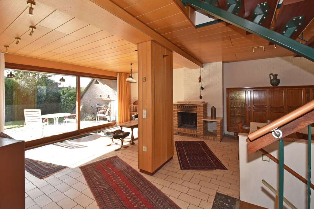 Immobilie in Wohltorf - Perfekt für die kleine Familie: Gut geschnittene DHH mit offener Architektur auf sonnigem Grundstück - Bild 2