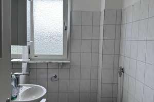 Möblierte 2,5 Raum-Wohnung in Oberhausen-Dümpten – Scherershof 4, 46045 Dümpten, Oberhausen – Vorschaubild 3