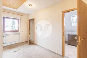 // Familienhaus mit bis zu 3WE //
bevorzugte Wohnlage
in Trier / Pfalzel – Die vollständige Adresse der Immobilie erhältst du vom Anbieter., 54293 Pfalzel, Trier – Vorschaubild 15