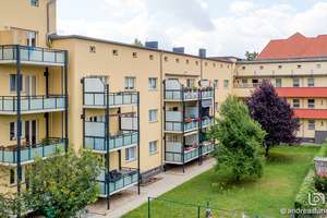 2-Raum-Wohnung mit Balkon im Grünen