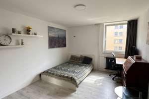 Schöne 1 Zimmer Wohnung im 2.OG, gegenüber Schloss MA, 23qm in Mannheim Zentrum – 68161 Innenstadt/Jungbusch, Mannheim – Vorschaubild 1