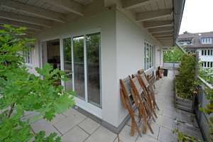 Traumhaft sonnige, ruhige, elegante 4 Raum DG Wohnung mit umlaufender Terrasse! – Nibelungenstraße 55d, 80639 Nymphenburg, München – Vorschaubild 9