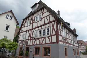 Denkmalgeschütztes historisches Gasthaus mit vielseitigem Potenzial im mittelalterlichen Ortskern! – Die vollständige Adresse der Immobilie erhältst du vom Anbieter., 64711 Erbach – Vorschaubild 1