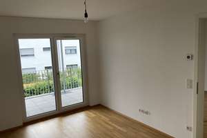 Schöne 2-Zimmer-Wohnung mit SW-Balkon und Einbauküche + TG-Stellpatz in Nürnberg-Thon – Hans-Kohlmann-Str. 6, 90425 Wetzendorf, Nürnberg – Vorschaubild 8