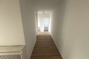3 Zimmer-Wohnung im 3. OG mit Blick auf dem Benther-Berg – Lenther Straße 33A, 30455 Badenstedt, Hannover – Vorschaubild 7