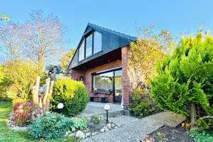 Gemütliches Wochenendhaus mit Wohlfühlatmosphäre und gepflegtem Garten – Die vollständige Adresse der Immobilie erhältst du vom Anbieter., 24409 Stoltebüll – Vorschaubild 1